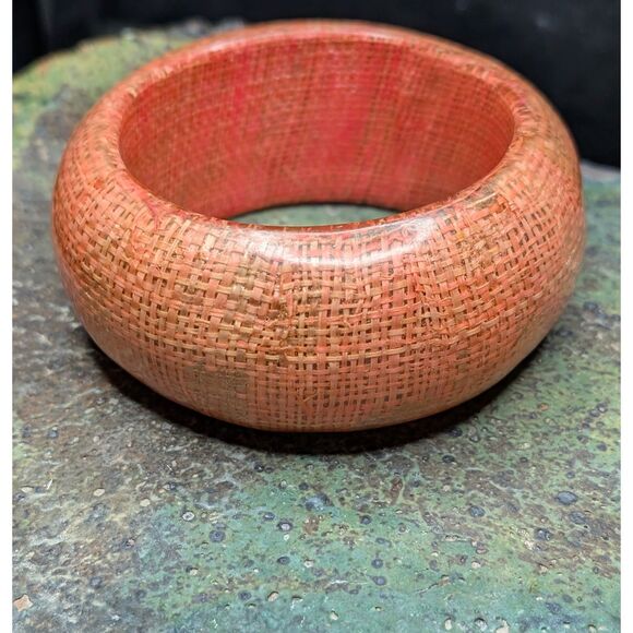 Bracelet Lot – Textured Resin & Carved Wood – Sculptural Boho Stack - Picture 3 of 9